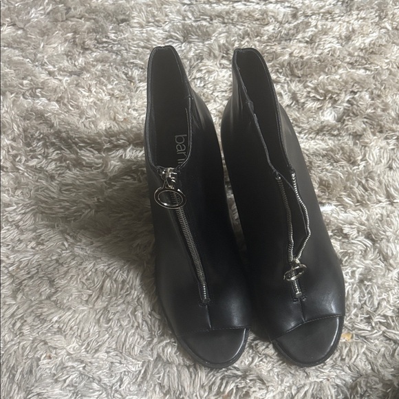 Black Booties Peep Open Toe Bar III Ankle Boots Zip Size 9.5 - Picture 4 of 8